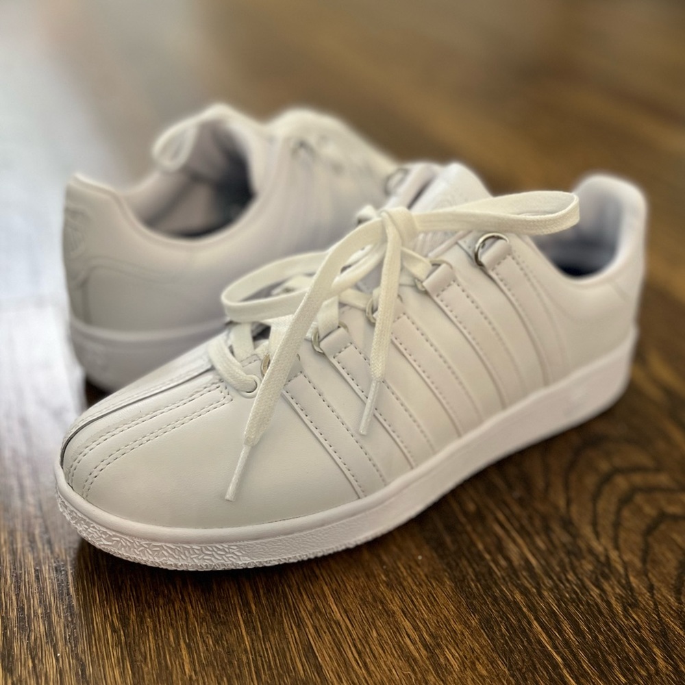 K-SWISS White 7.5 Women’s Classic VN